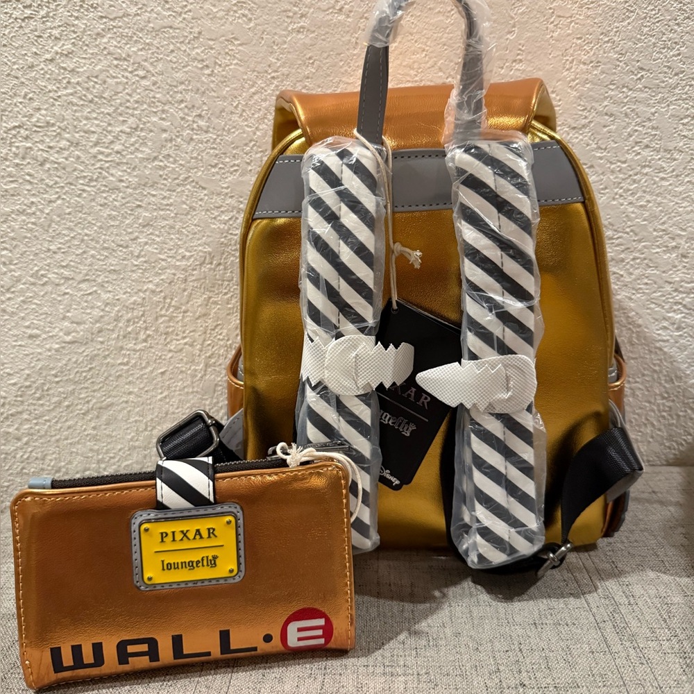 Loungefly Disney Pixar Wall-E Metallic Mini Backpack and Wallet Exclusive - Picture 2 of 8